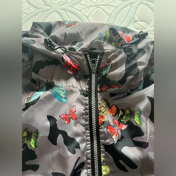 Nan Zhang Lun Camo Jacket w/ Hood Womens Size Small Gray Windbreaker Butterflies - Picture 6 of 8